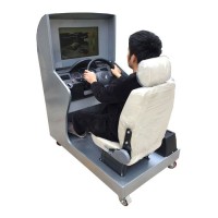 新款汽车驾驶模拟器